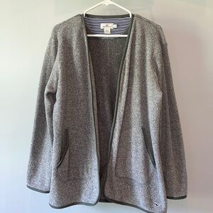 Warm grey vineyard vines open jacket oversized medium great fall item like new